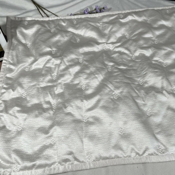 NEW [ 1 King ] Quilted Pillow Sham for Hudson Park‎ Nouveau White - Picture 8 of 12